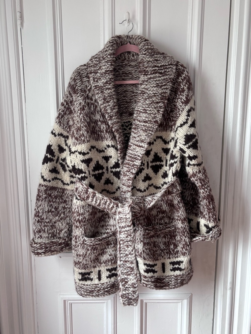 Chunky Shawl Collar Belted Cardigan Sweater - Brown & Cream
